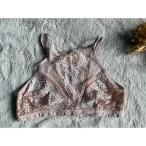 Victoria's Secret Body by Victoria Pink Lace Bralette Medium